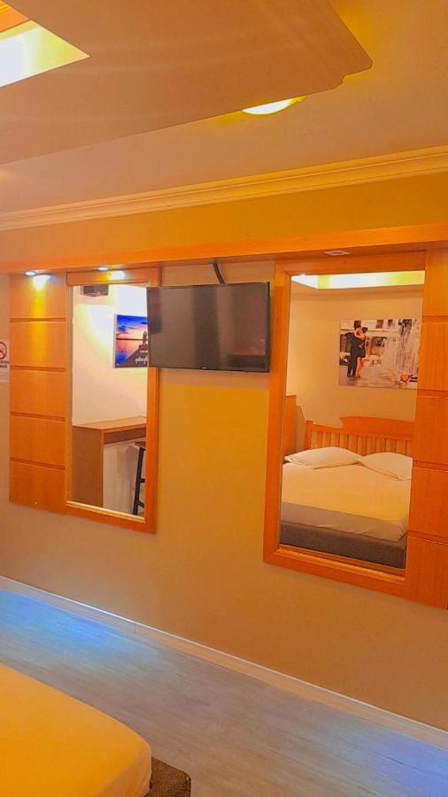 Hotel del amor Avenida
